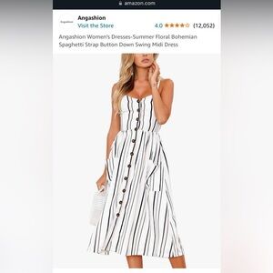 Angashion small midi dress with pockets. Slightly worn.